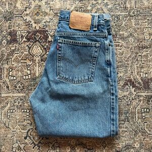 Vintage Levi's 550